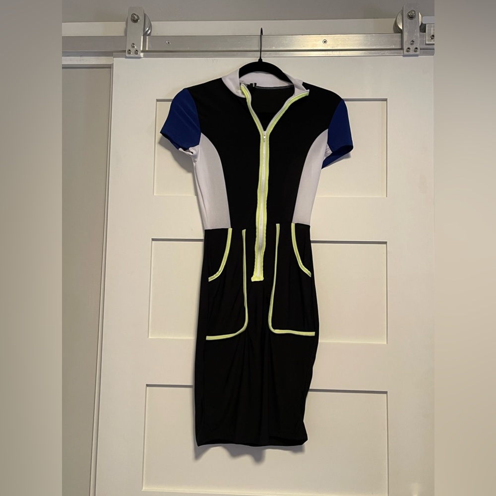Fashion Queen Black Fitted Dress Size Small